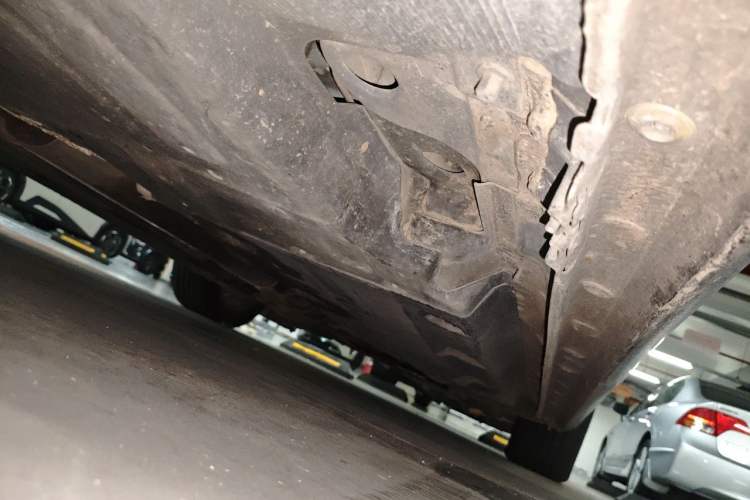 Used Buick LaCrosse 2013 2.4L SIDI Leading Comfort Version Chassis Rear Left