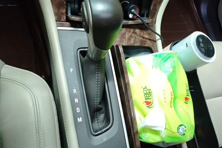Used Buick LaCrosse 2013 2.4L SIDI Leading Comfort Version Gear Lever