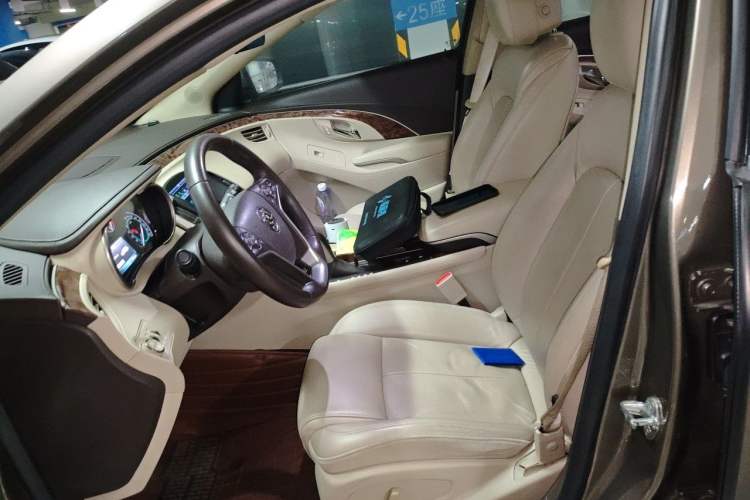 Used Buick LaCrosse 2013 2.4L SIDI Leading Comfort Version Left Front Seat