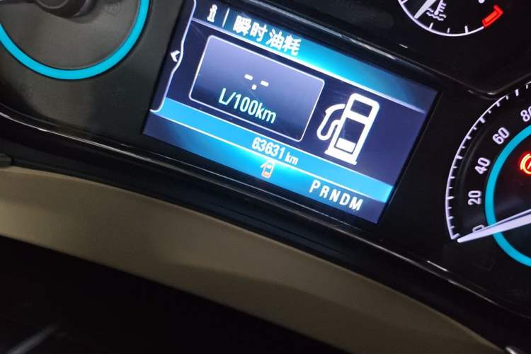 Used Buick LaCrosse 2013 2.4L SIDI Leading Comfort Version Odometer Close Up