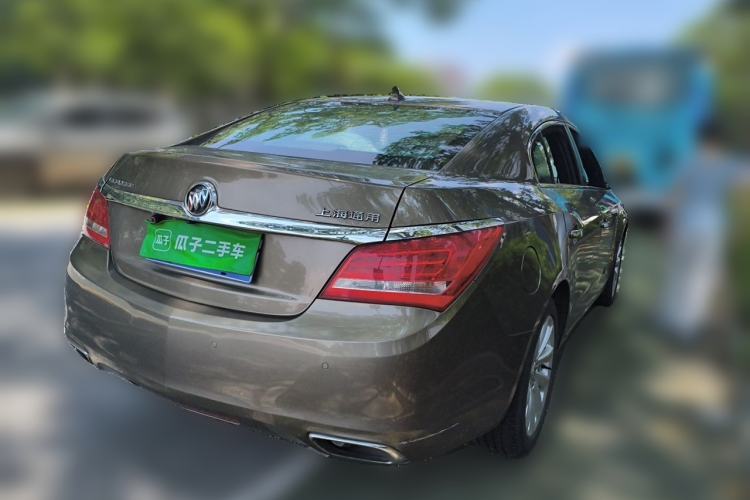 Used Buick LaCrosse 2013 2.4L SIDI Luxury Comfort Edition Rear Right 45 Deg