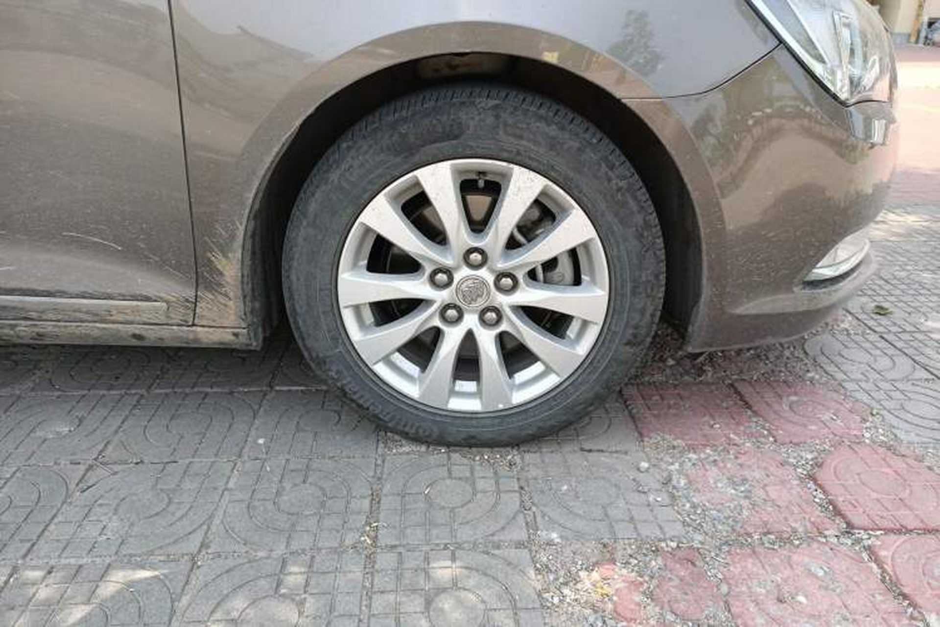 Used Buick LaCrosse 2013 2.4L SIDI Leading Comfort Version Right Front Wheel Hub
