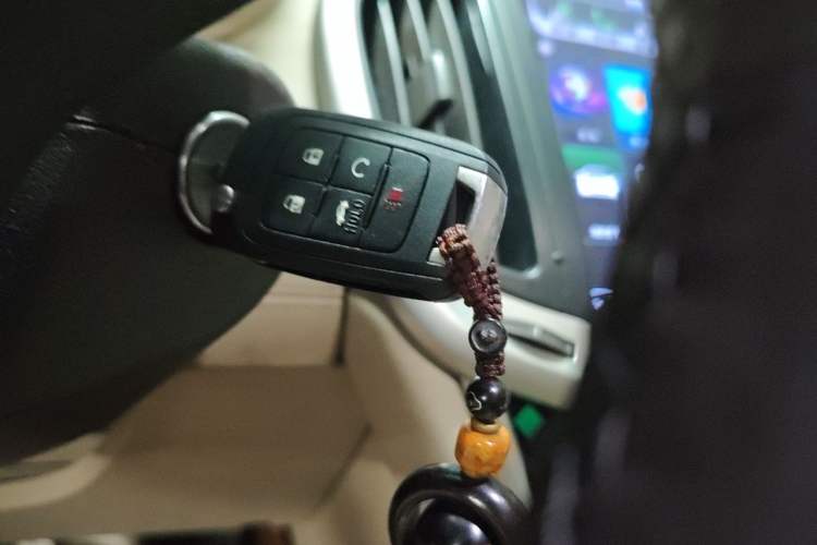 Used Buick LaCrosse 2013 2.4L SIDI Leading Comfort Version Vehicle Key