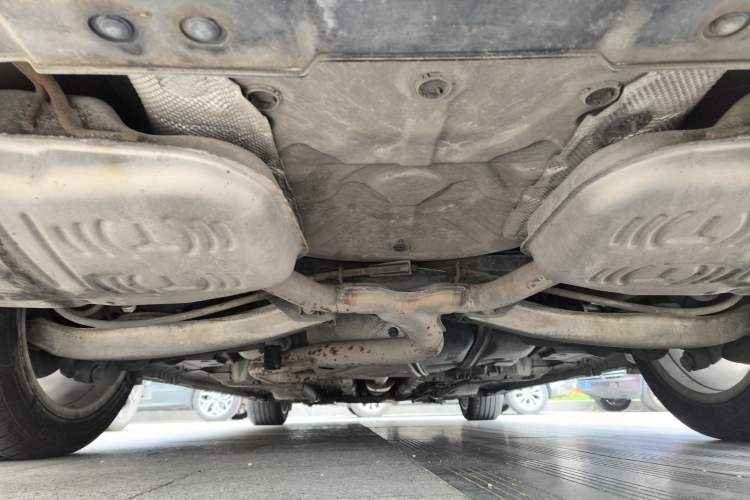 Used Buick LaCrosse 2013 2.0T SIDI Elite Tech Version Chassis Rear