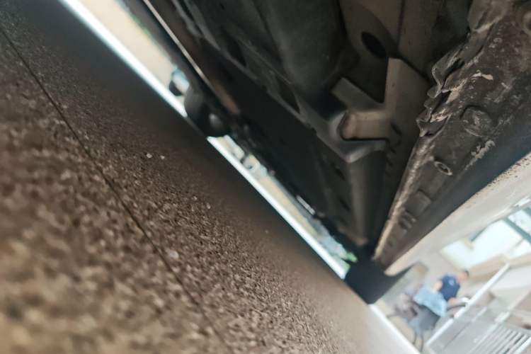 Used Buick LaCrosse 2013 2.4L SIDI Elite Comfort Version Chassis Rear Right
