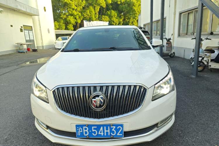 Used Buick LaCrosse 2013 2.0T SIDI Elite Tech Version Front