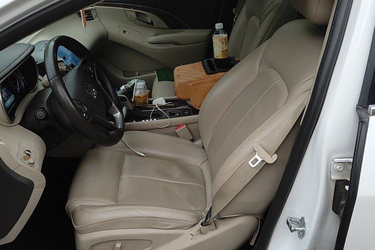 Used Buick LaCrosse 2013 2.4L SIDI Leading Comfort Version Left Front Seat