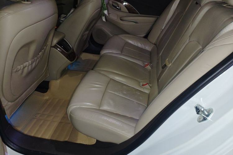 Used Buick LaCrosse 2013 2.4L SIDI Elite Comfort Version Left Rear Seat