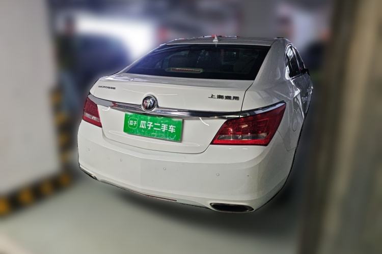 Used Buick LaCrosse 2013 2.4L SIDI Luxury Comfort Edition Rear Right 45 Deg