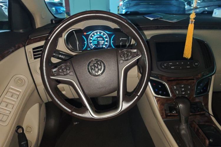 Used Buick LaCrosse 2013 2.4L SIDI Luxury Comfort Edition Steering Wheel