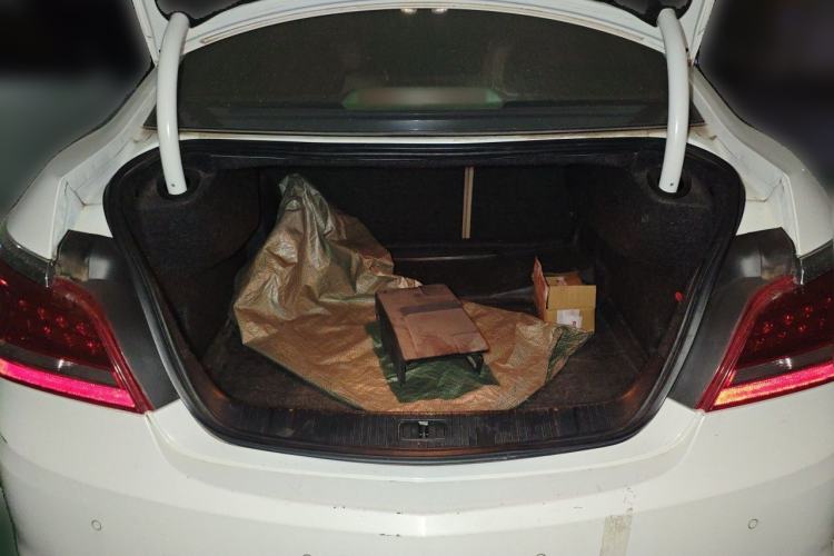 Used Buick LaCrosse 2013 2.4L SIDI Elite Comfort Version Trunk