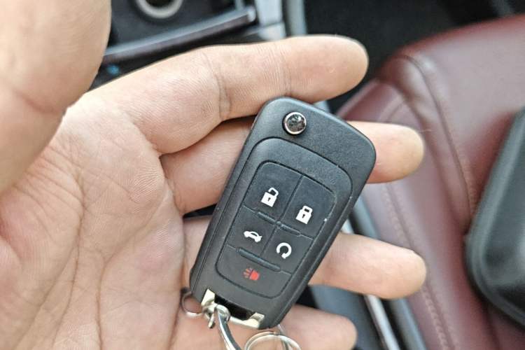Used Buick LaCrosse 2013 2.0T SIDI Elite Tech Version Vehicle Key