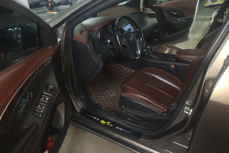 Used Buick LaCrosse 2013 2.4L SIDI Luxury Comfort Edition Driver Seat