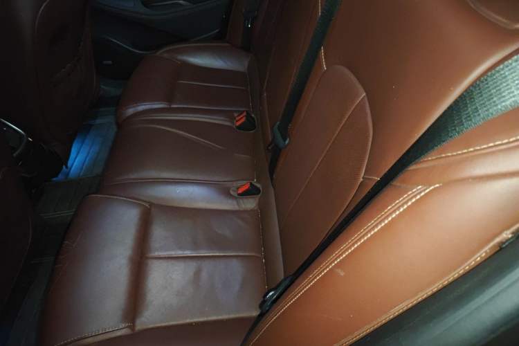 Used Buick LaCrosse 2013 2.4L SIDI Luxury Comfort Edition Left Rear Seat