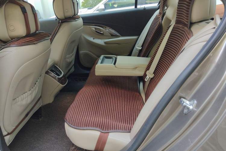 Used Buick LaCrosse 2013 2.4L SIDI Leading Comfort Version Left Rear Seat