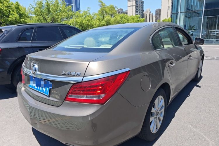 Used Buick LaCrosse 2013 2.4L SIDI Leading Comfort Version Rear Right 45 Deg