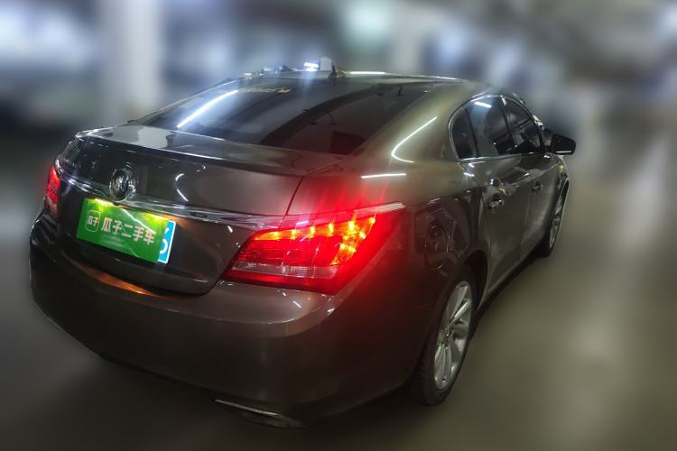 Used Buick LaCrosse 2013 2.4L SIDI Luxury Comfort Edition Rear Right 45 Deg