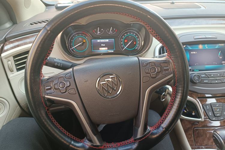 Used Buick LaCrosse 2013 2.4L SIDI Leading Comfort Version Steering Wheel