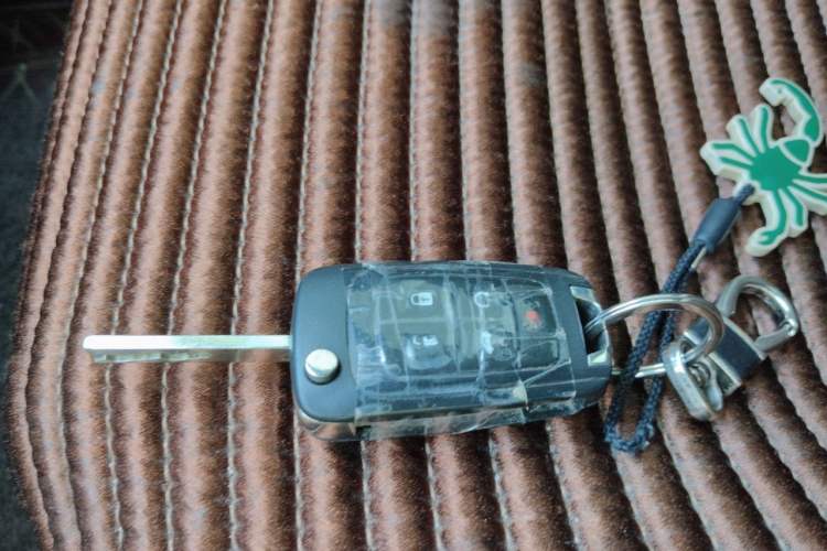 Used Buick LaCrosse 2013 2.4L SIDI Leading Comfort Version Vehicle Key