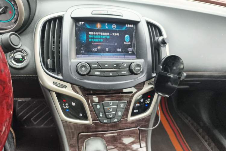 Used Buick LaCrosse 2014 2.0T SIDI Elite Tech Version Audio And AC Panel