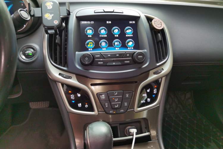 Used Buick LaCrosse 2014 2.0T SIDI Smart Luxury Flagship Edition Audio And AC Panel