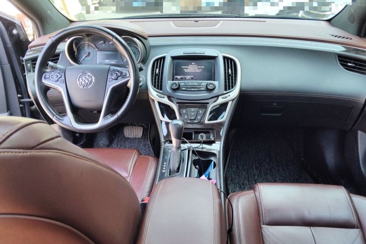 Used Buick LaCrosse 2014 2.0T SIDI Elite Tech Version Center Console