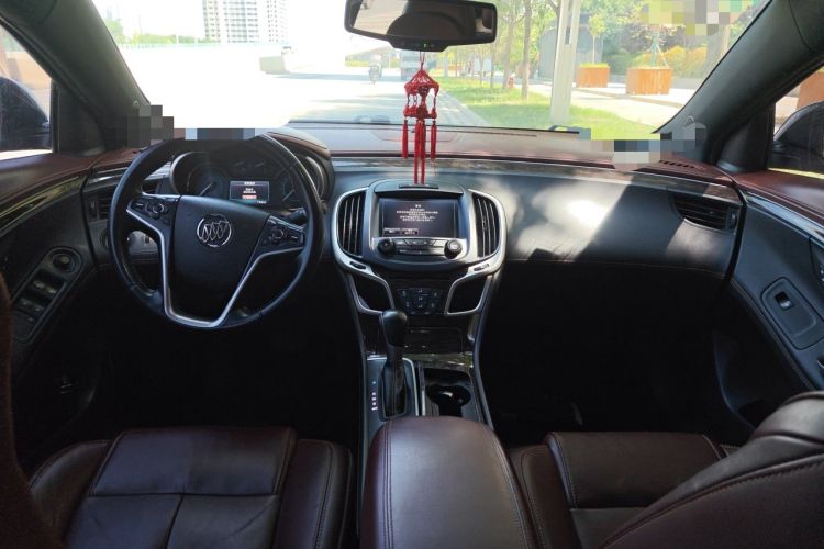 Used Buick LaCrosse 2014 2.0T SIDI Elite Tech Version Center Console
