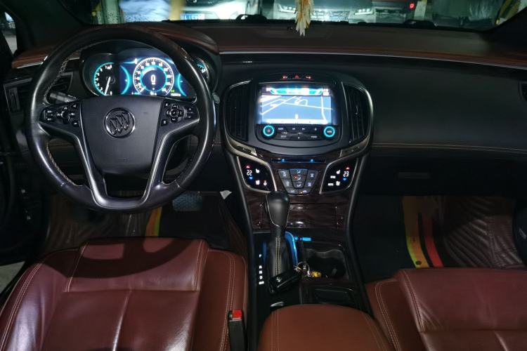 Used Buick LaCrosse 2014 2.0T SIDI Smart Luxury Flagship Edition Center Console