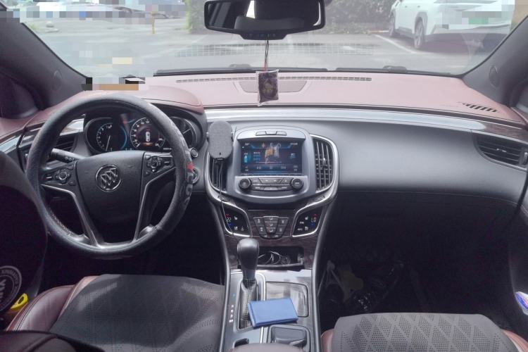 Used Buick LaCrosse 2014 2.0T SIDI Smart Luxury Flagship Edition Center Console