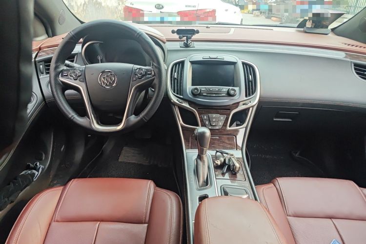 Used Buick LaCrosse 2014 2.0T SIDI Smart Luxury Flagship Edition Center Console