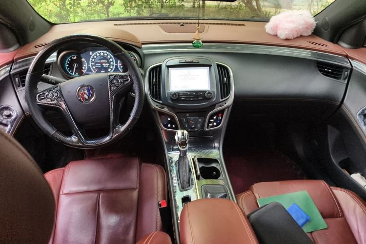 Used Buick LaCrosse 2014 2.0T SIDI Smart Luxury Flagship Edition Center Console
