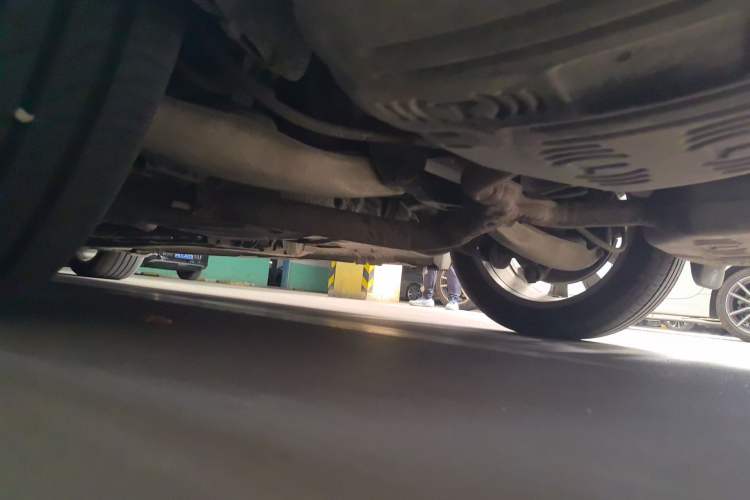 Used Buick LaCrosse 2014 2.0T SIDI Smart Luxury Flagship Edition Chassis Rear Left