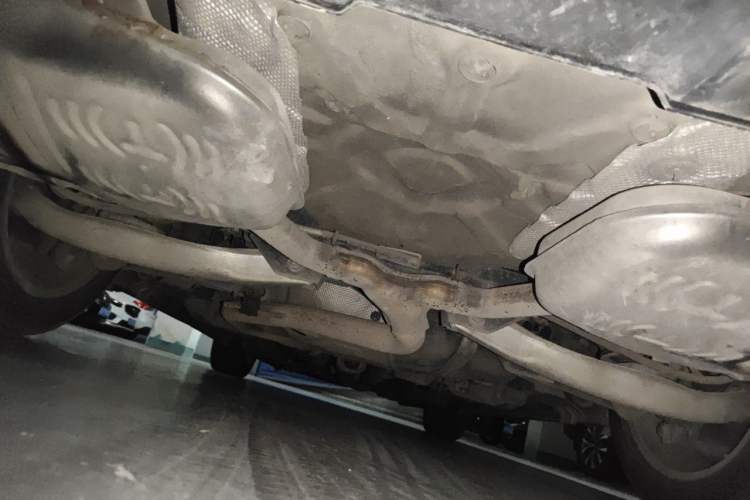 Used Buick LaCrosse 2014 2.0T SIDI Smart Luxury Flagship Edition Chassis Rear