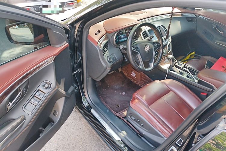 Used Buick LaCrosse 2014 2.0T SIDI Elite Tech Version Driver Seat