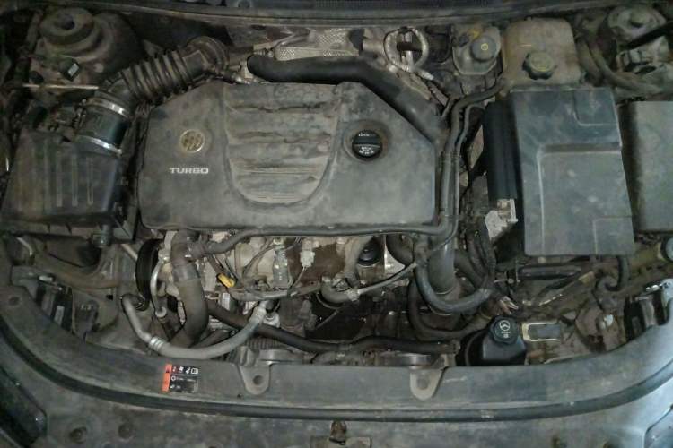 Used Buick LaCrosse 2014 2.0T SIDI Smart Luxury Flagship Edition Engine Bay
