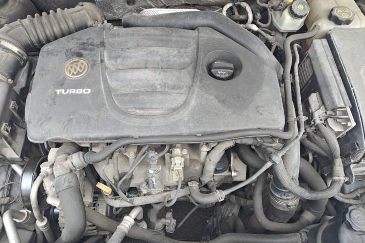 Used Buick LaCrosse 2014 2.0T SIDI Smart Luxury Flagship Edition Engine Bay