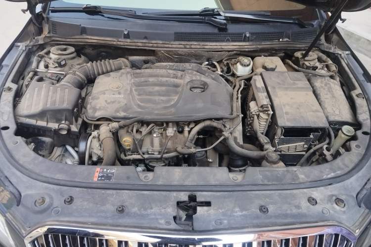 Used Buick LaCrosse 2014 2.0T SIDI Smart Luxury Flagship Edition Engine Bay
