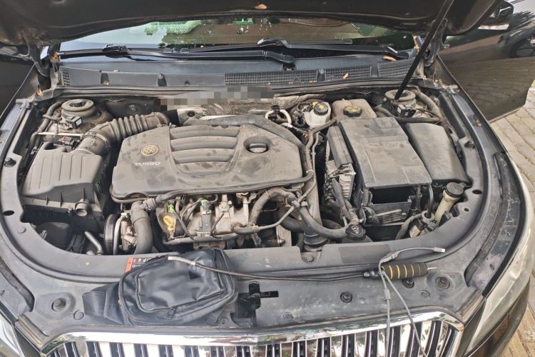Used Buick LaCrosse 2014 2.0T SIDI Smart Luxury Flagship Edition Engine Bay