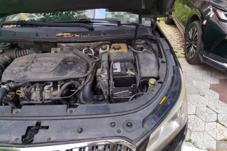 Used Buick LaCrosse 2014 2.0T SIDI Smart Luxury Flagship Edition Engine Bay Left