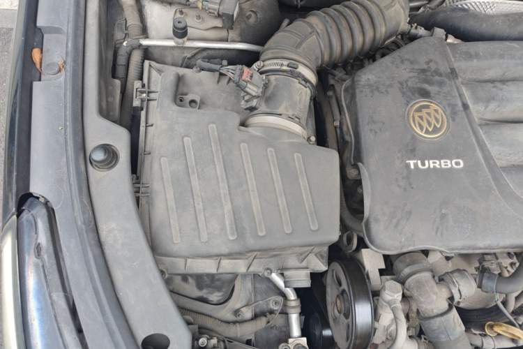 Used Buick LaCrosse 2014 2.0T SIDI Smart Luxury Flagship Edition Engine Bay Right