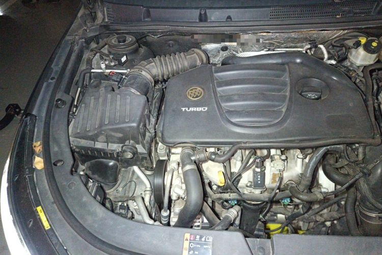 Used Buick LaCrosse 2014 2.0T SIDI Smart Luxury Flagship Edition Engine Bay Right