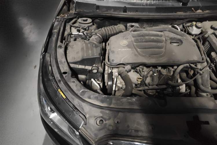 Used Buick LaCrosse 2014 2.0T SIDI Smart Luxury Flagship Edition Engine Bay Right