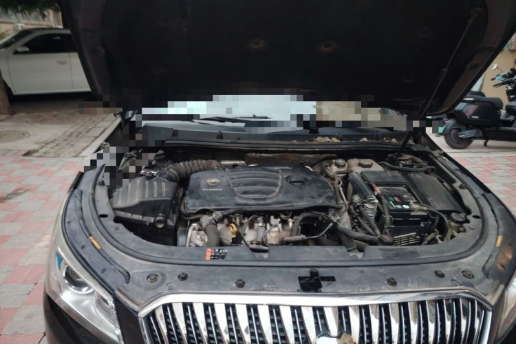 Used Buick LaCrosse 2014 2.0T SIDI Smart Luxury Flagship Edition Engine Bay Right