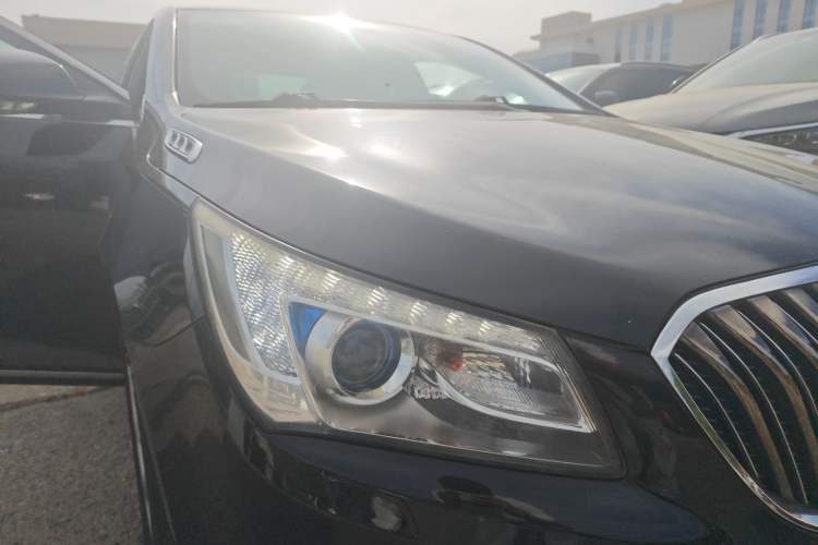 Used Buick LaCrosse 2014 2.0T SIDI Elite Tech Version Exterior 5