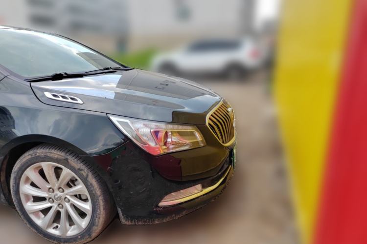 Used Buick LaCrosse 2014 2.0T SIDI Elite Tech Version Front