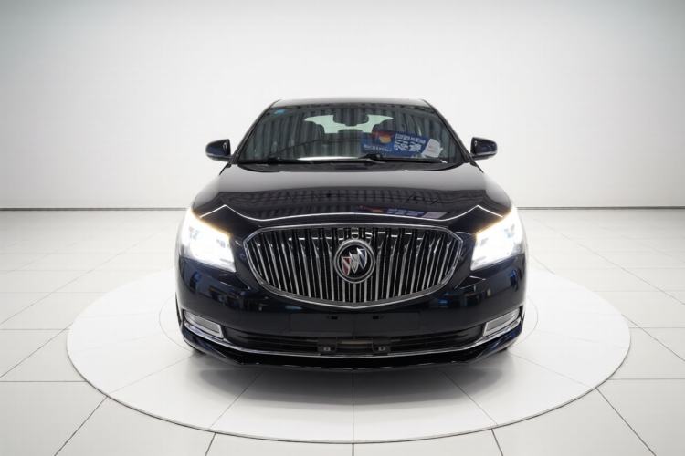 Used Buick LaCrosse 2014 2.0T SIDI Elite Tech Version Front