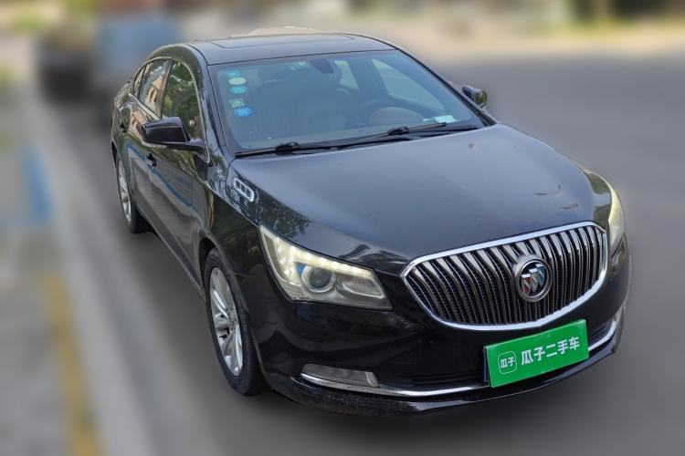 Used Buick LaCrosse 2014 2.0T SIDI Elite Tech Version Front Right 45 Deg