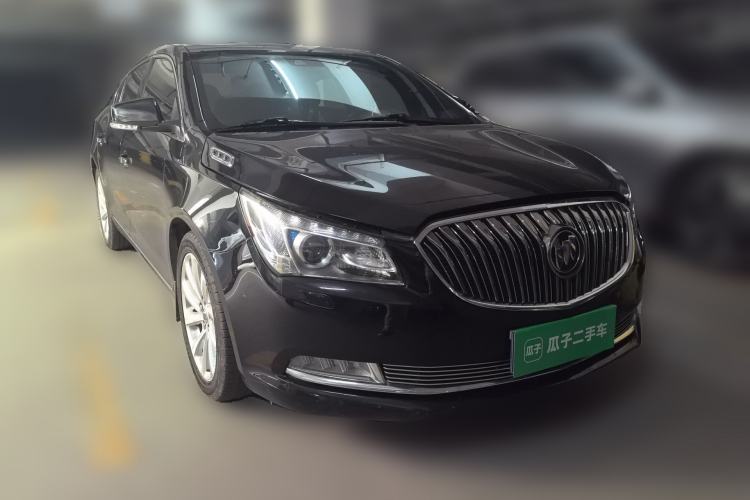 Used Buick LaCrosse 2014 2.0T SIDI Smart Luxury Flagship Edition Front Right 45 Deg