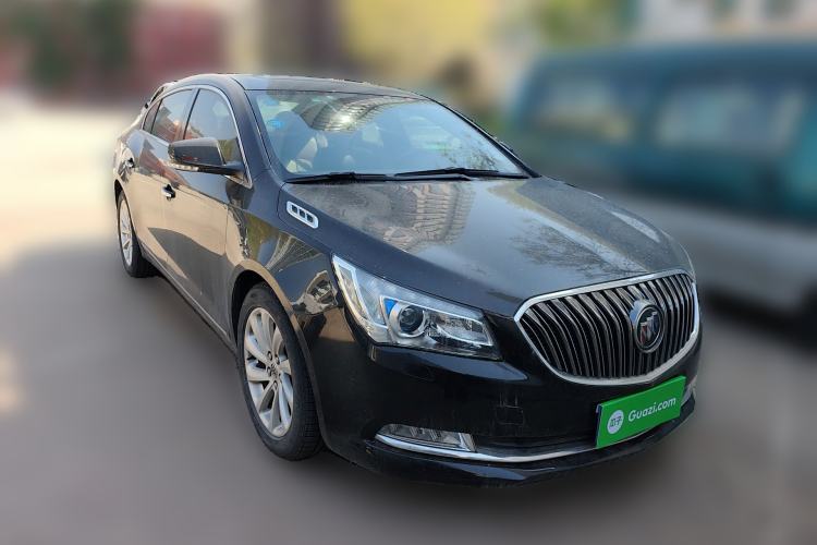 Used Buick LaCrosse 2014 2.0T SIDI Smart Luxury Flagship Edition Front Right 45 Deg