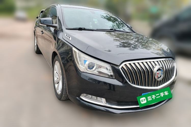 Used Buick LaCrosse 2014 2.0T SIDI Elite Tech Version Front Right 45 Deg